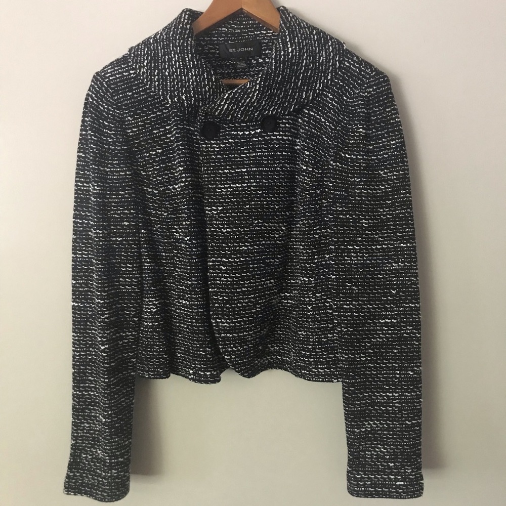 St. John knit jacket size 8